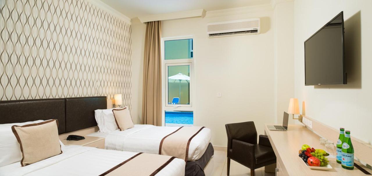 City Hotel Duqm Bagian luar foto