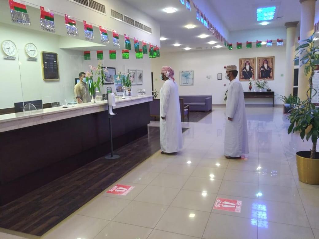 City Hotel Duqm Bagian luar foto